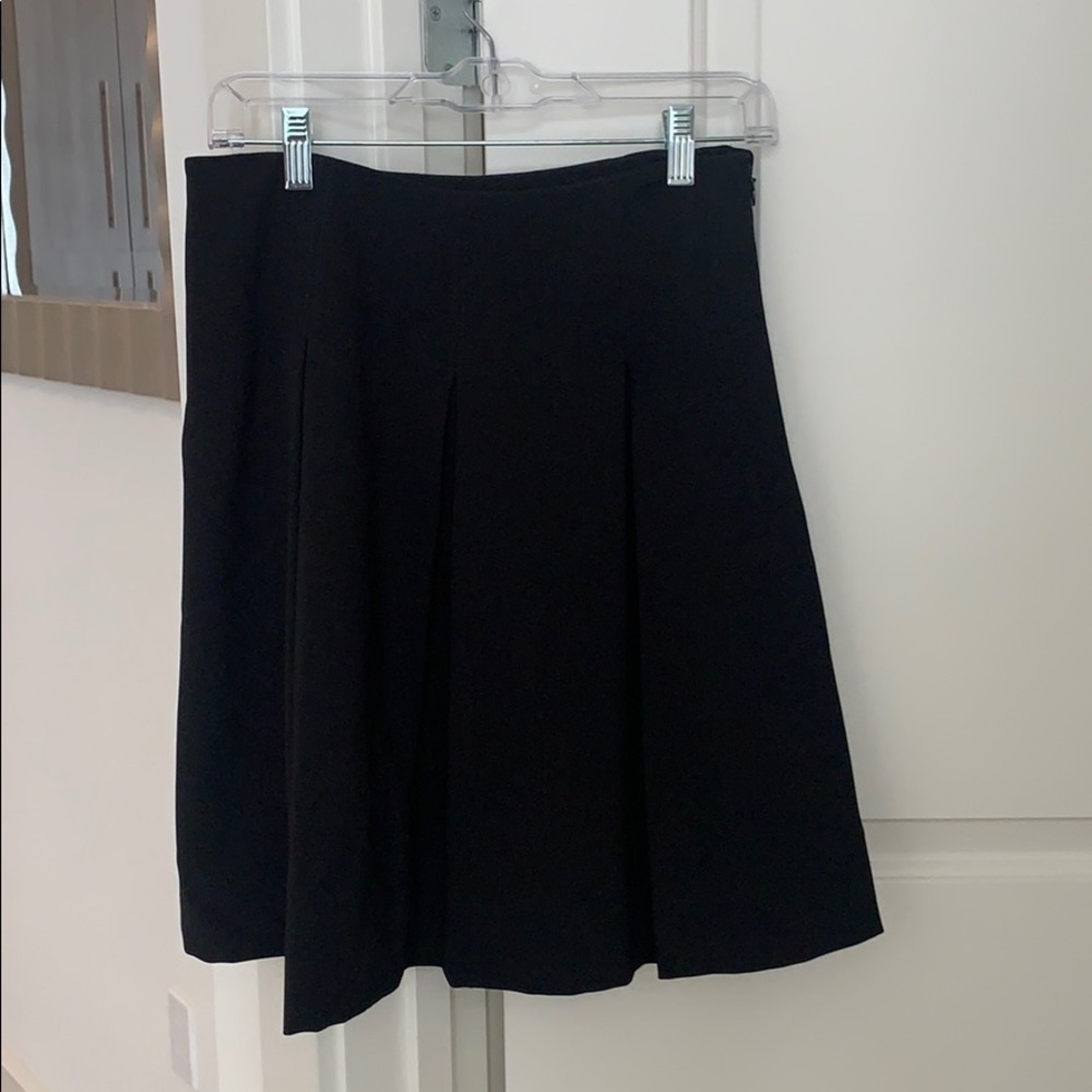 Women’s high waisted skirt